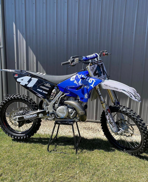 CUSTOM MOTO GRAPHICS