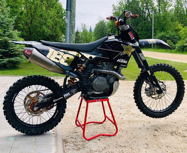 CUSTOM MOTO GRAPHICS